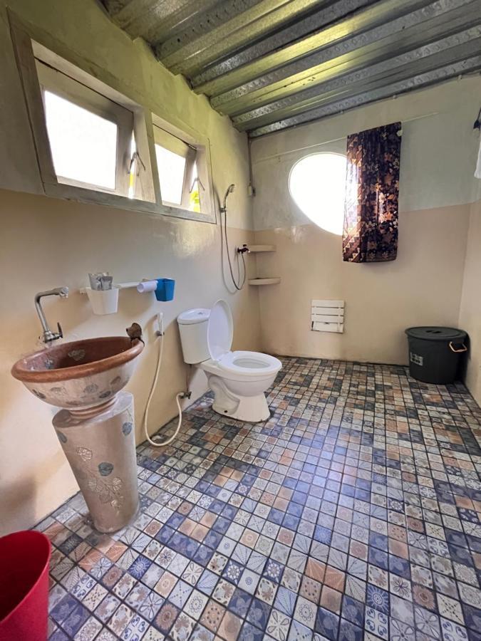 De Padi Villa Bogor Esterno foto